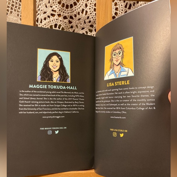 Squad Graphic Novel - Young Adult, Werewolf, Horror, LGBT, High School, Female - Picture 5 of 16